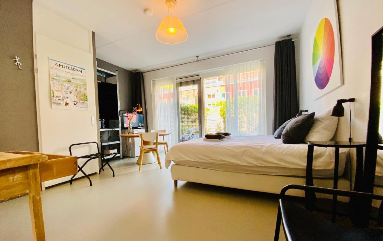 Private Studio With Free Car Parking Ámsterdam Exterior foto